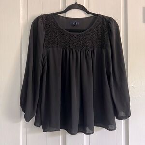 Gap Black Lace Sheet Flow Blouse Size Small
